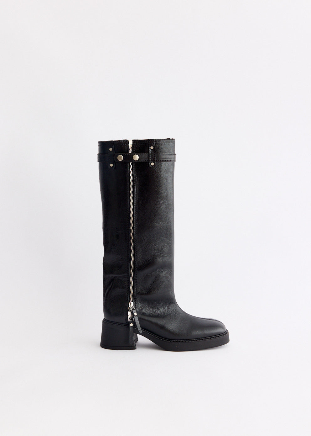 Izolda Boots
