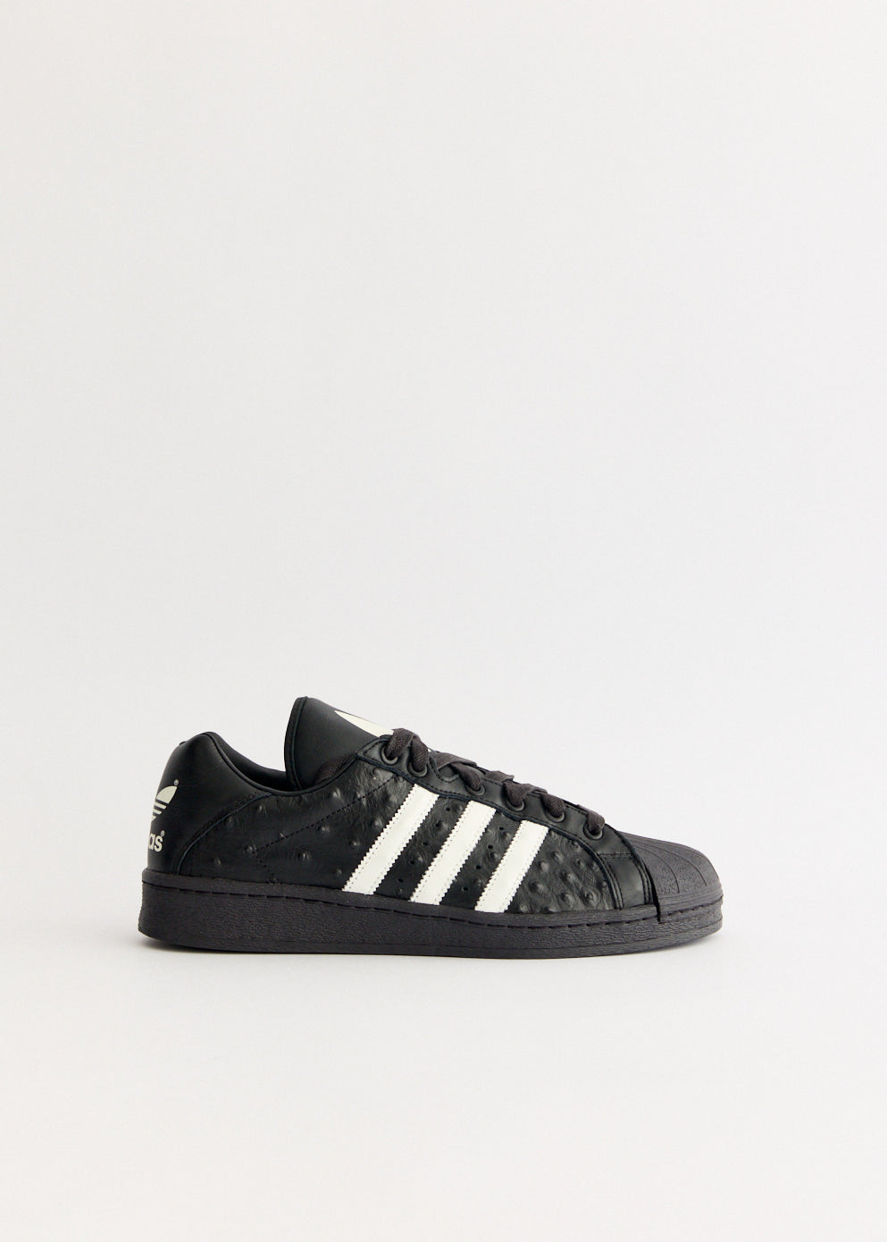 Ultrastar MiG 'Core Black' Sneakers