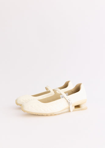Women's Nike Shox Z Calistra 'Pale Ivory and Oatmeal' Sneakers