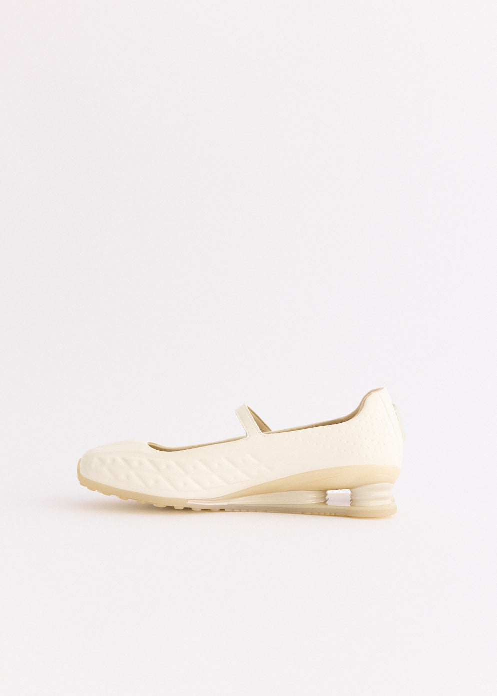 Women's Nike Shox Z Calistra 'Pale Ivory and Oatmeal' Sneakers