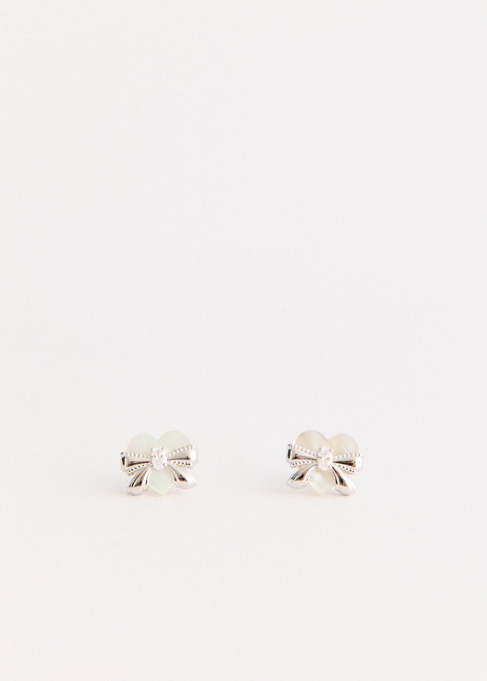 Heart Shaped Nacre Earring