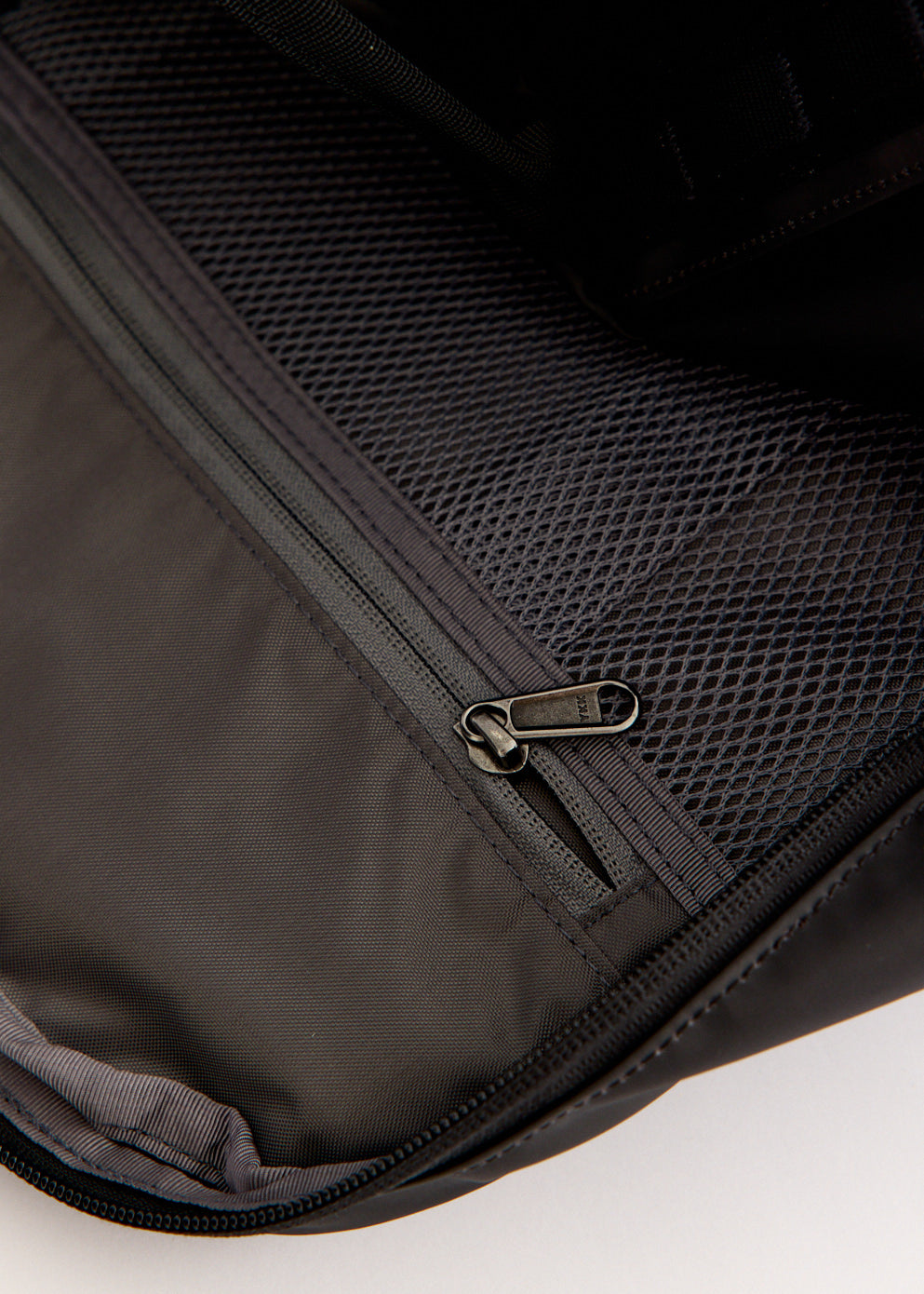 Black Hole Pack 32L