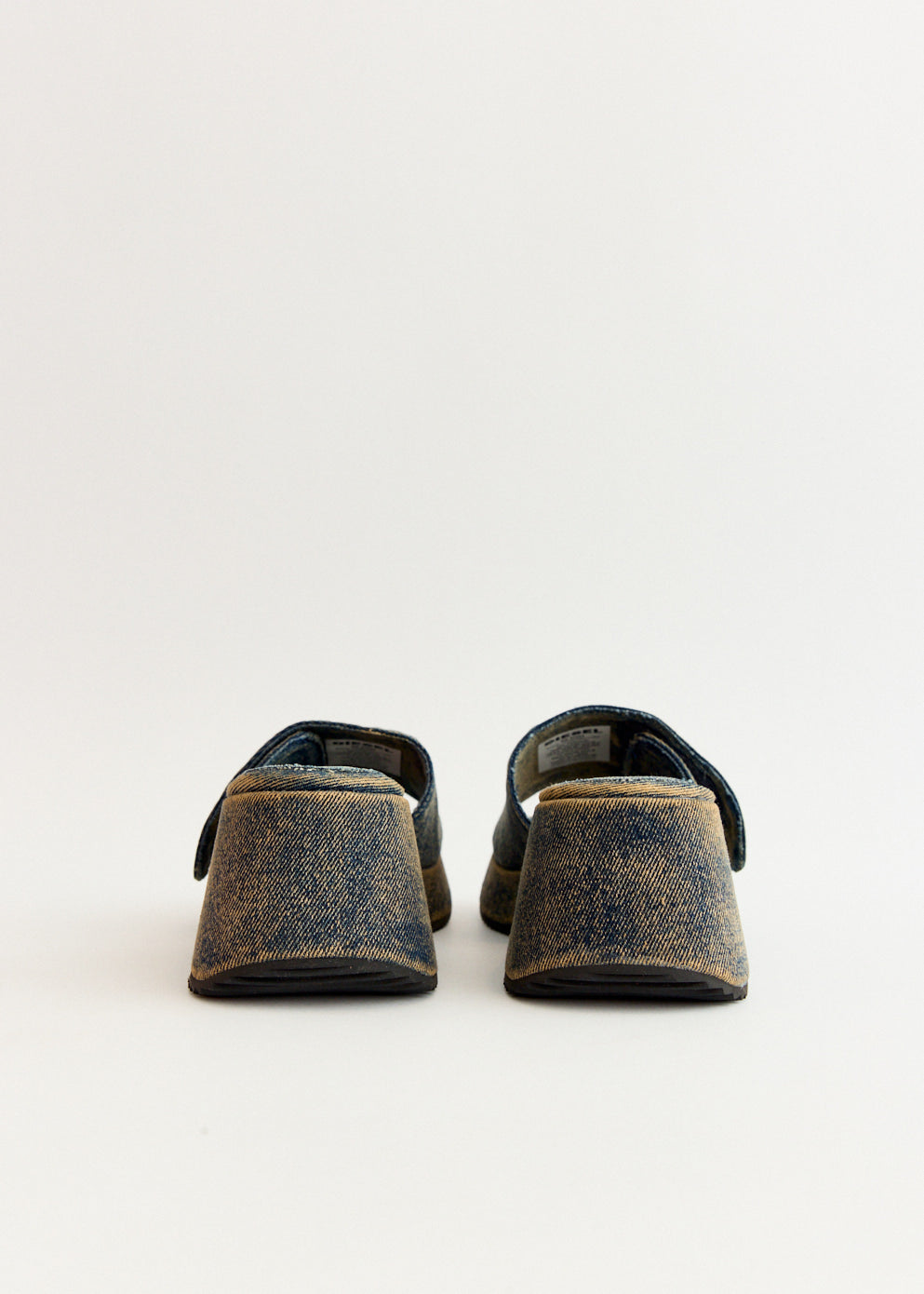 SA-OVAL D PF W Sandals