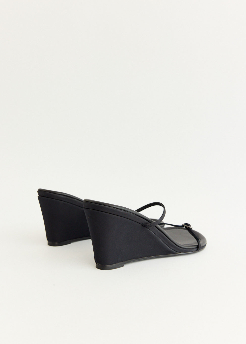 Petit Belt Detail Wedge