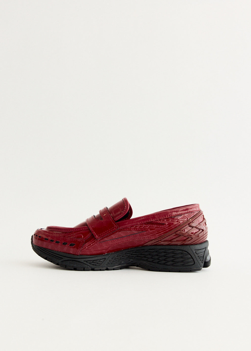 1906L 'Monarch Burgundy' Sneakers