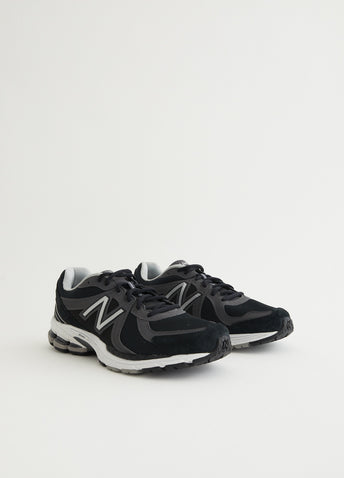 x New Balance 860v2 'Black' Sneakers