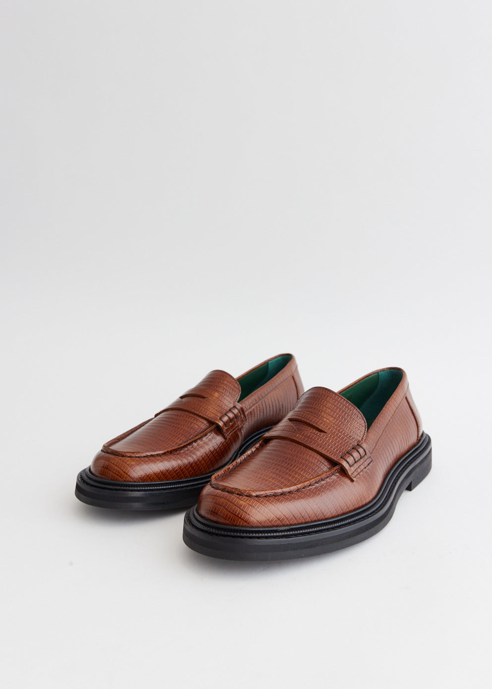 Vinnee Penny Loafers