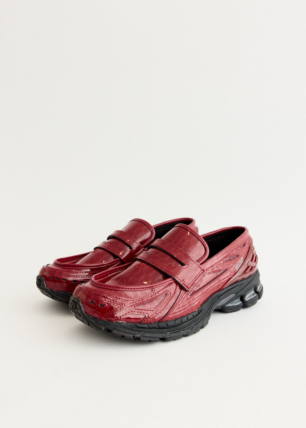 1906L 'Monarch Burgundy' Sneakers