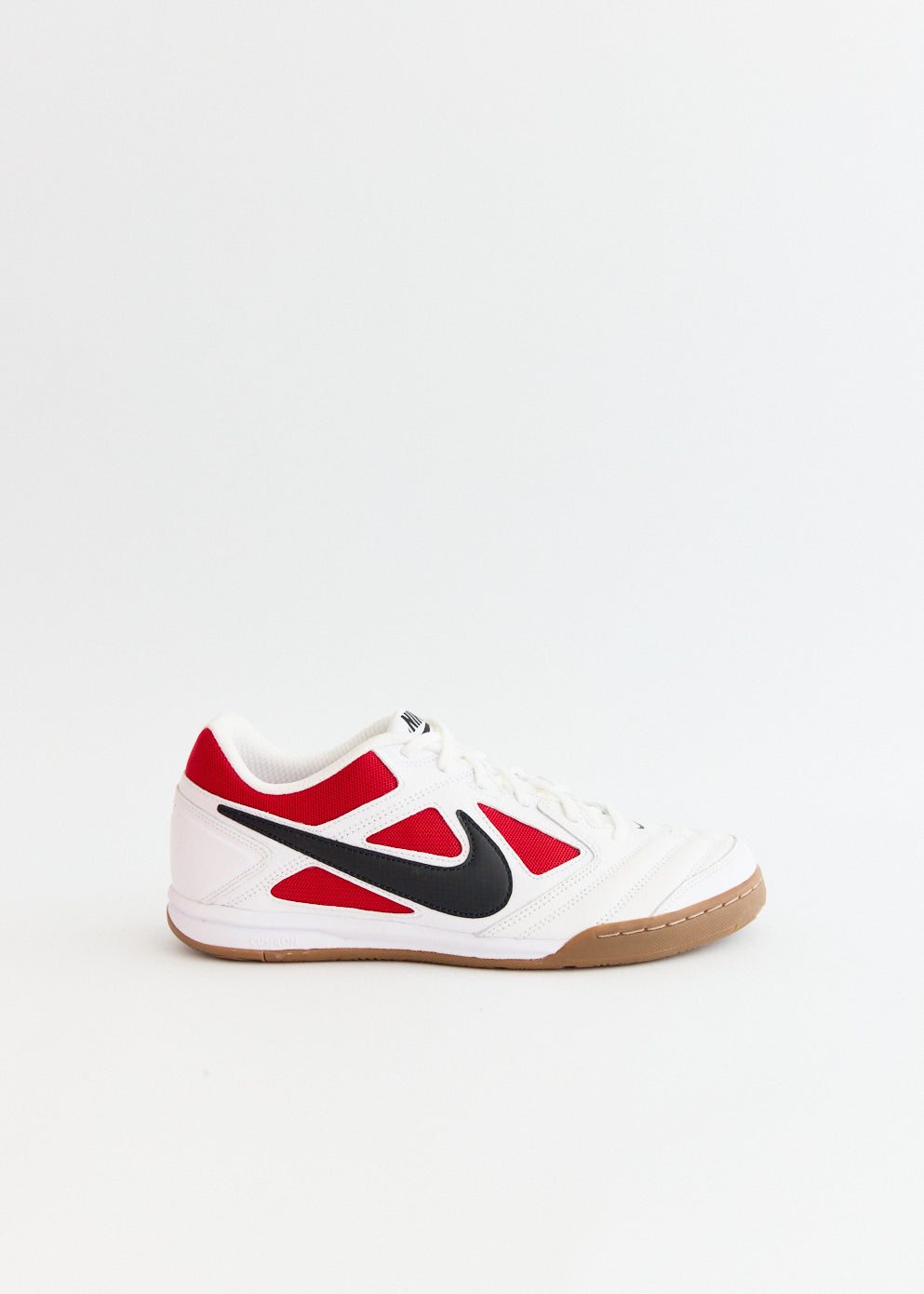 Gato 'Gym Red' Sneakers