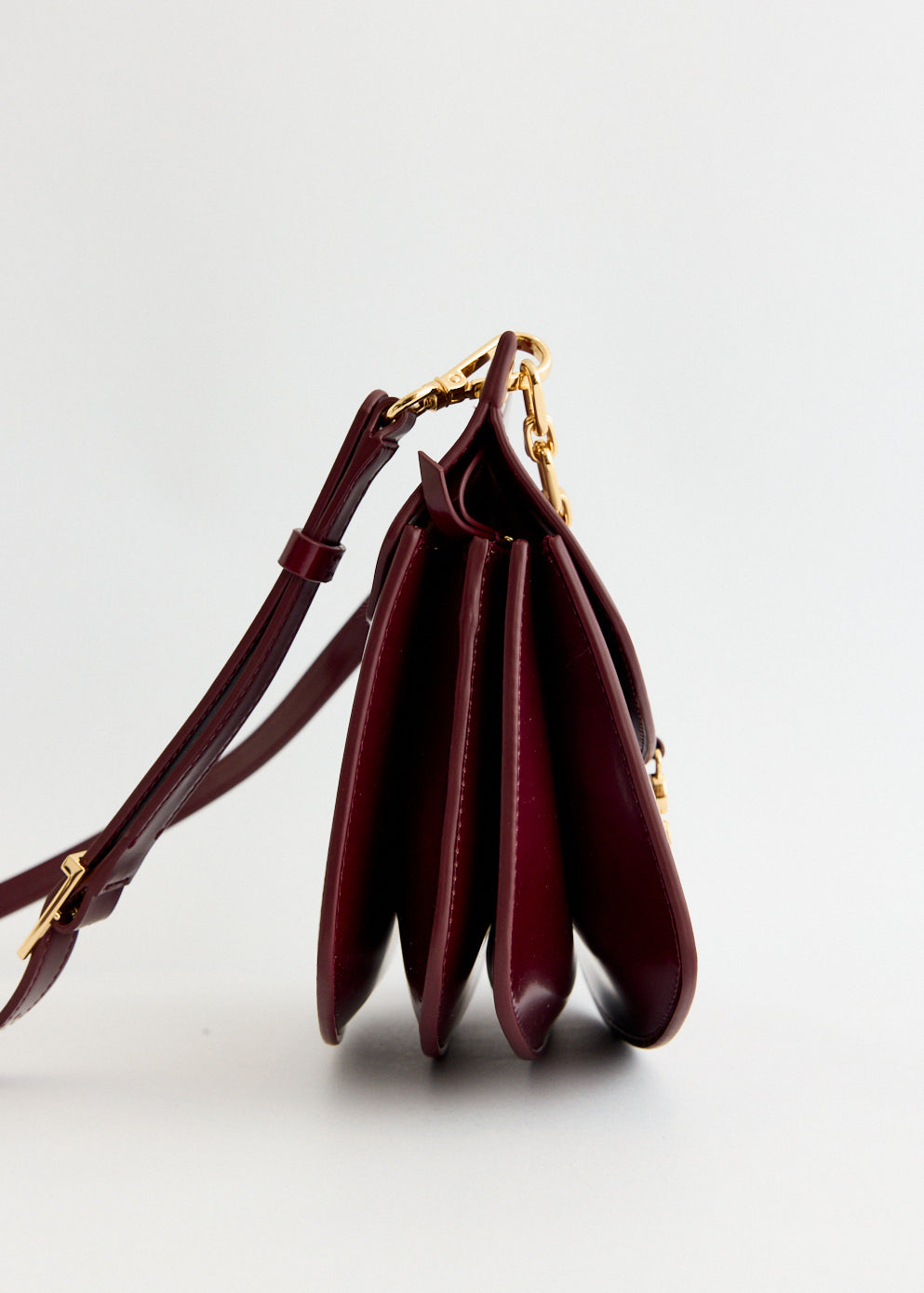 Small Box Chain Apo-G Bag