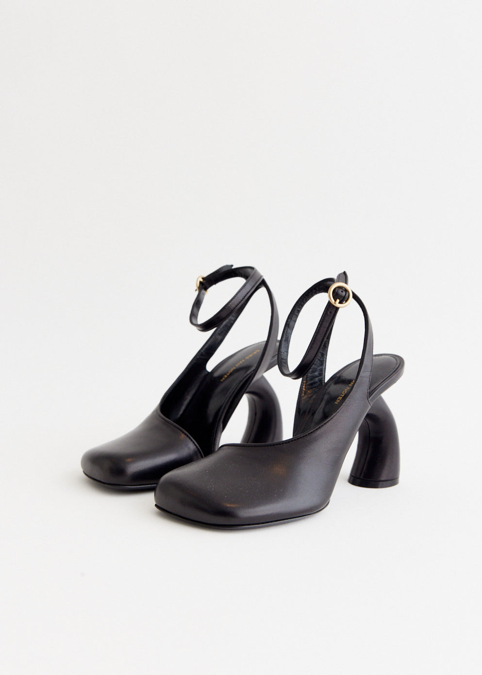 WS251-676-150 Heels