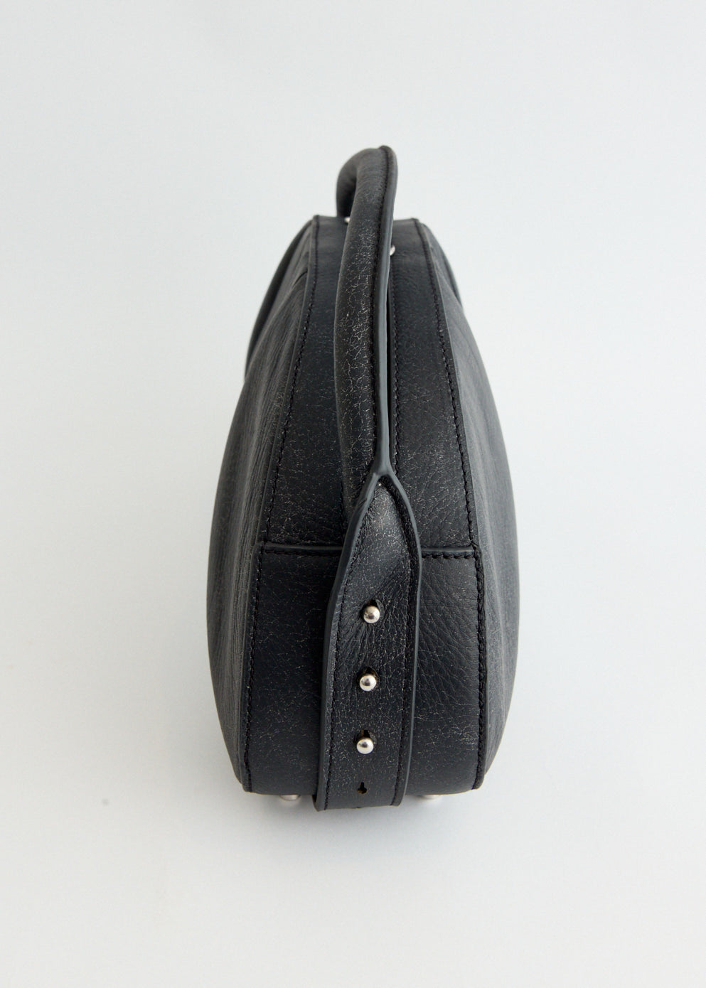 x Avavav Sculpted Bag