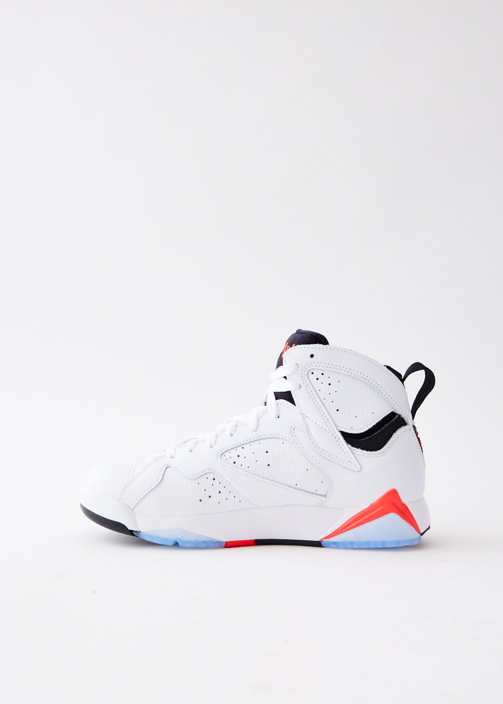 Air Jordan Retro 'White Infrared' Sneakers