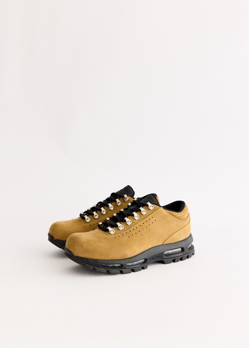 Nike Air Max Goadome Low 'Taupe' Sneakers
