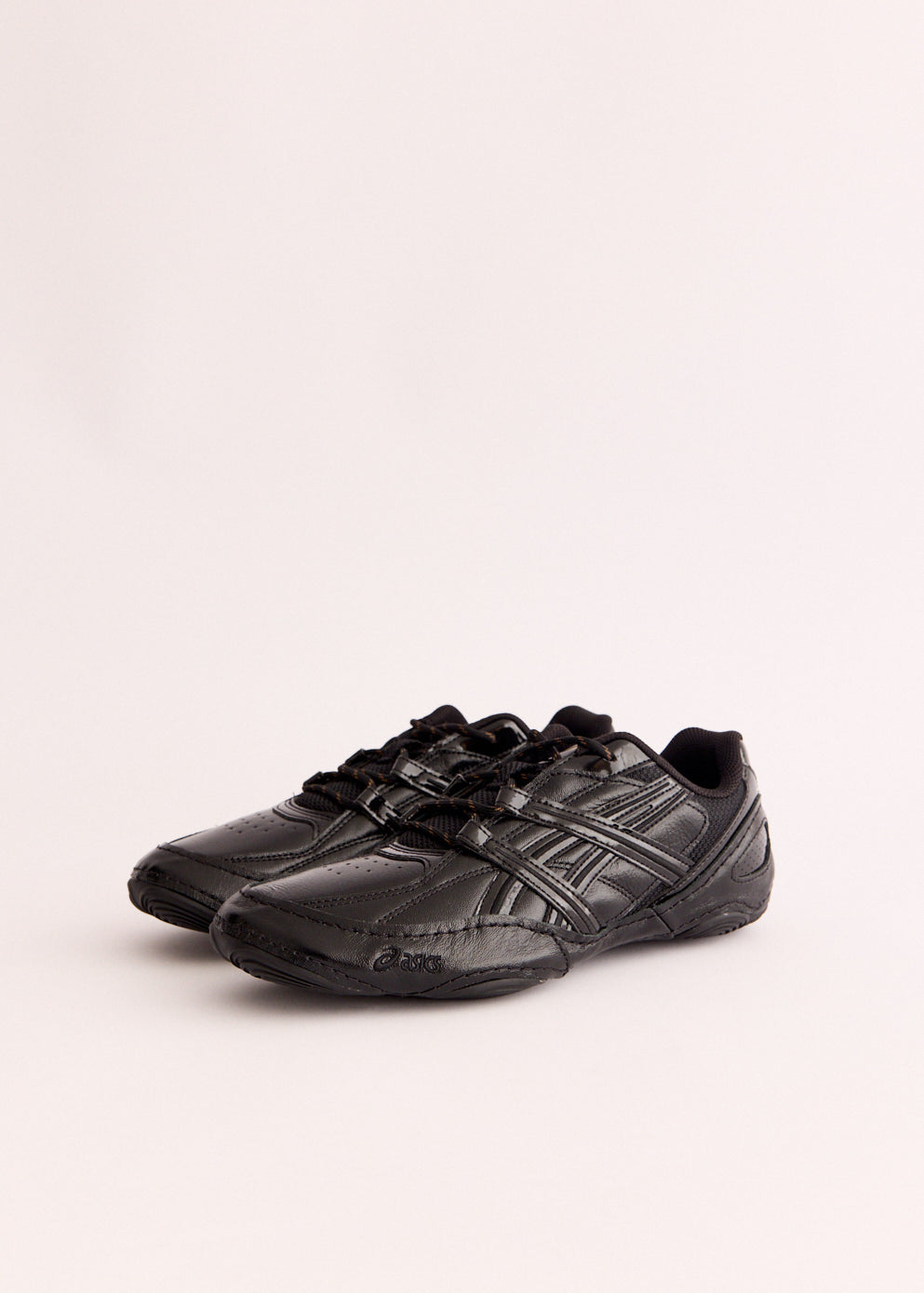 HYPERSYNC 'Black' Sneakers