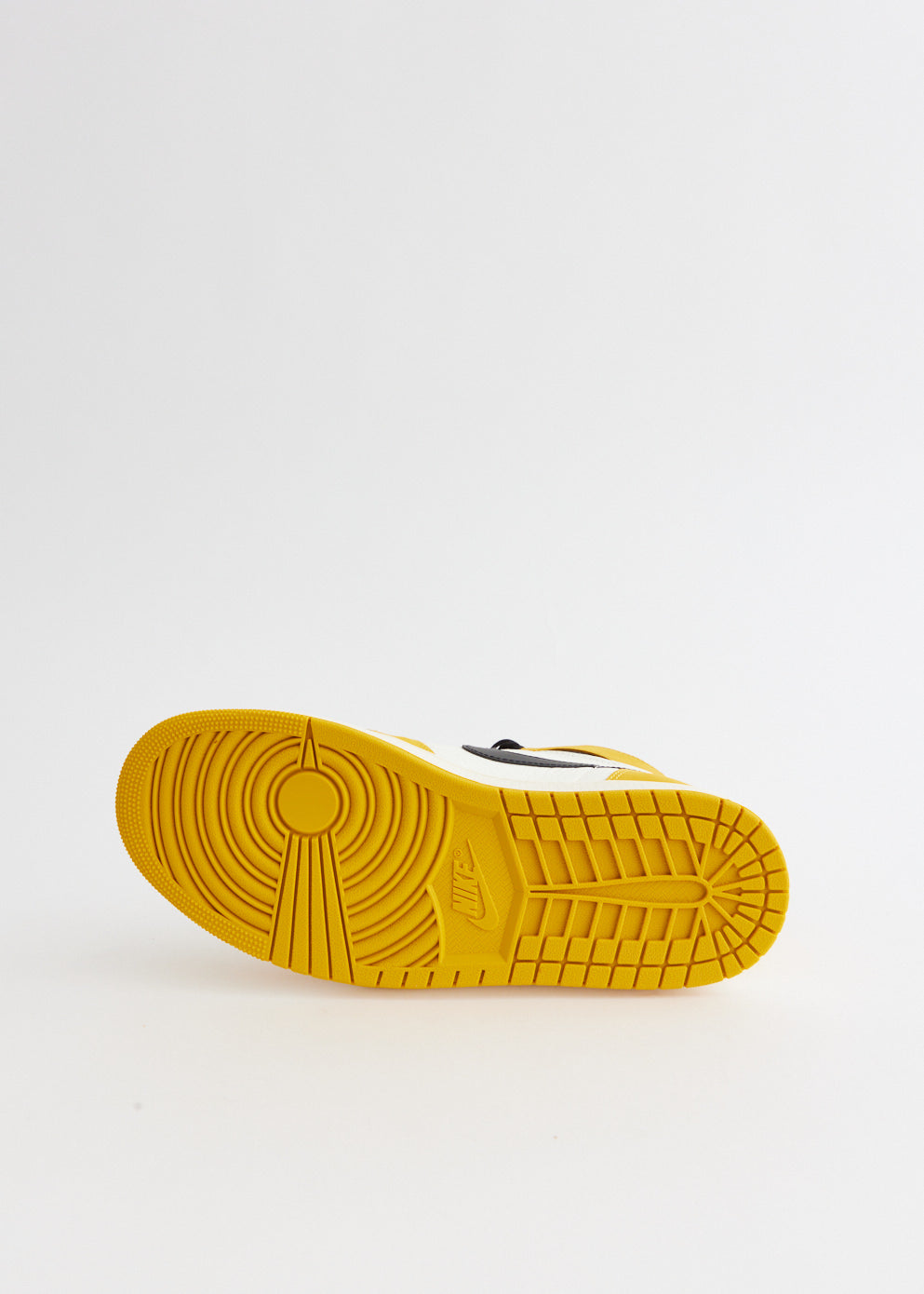 Air Jordan 1 Retro High OG 'Yellow Ochre' Sneakers