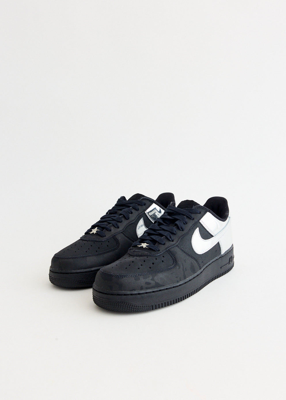Air Force 1 Low Retro 'Black Chrome' Sneakers