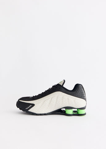 Shox R4 'Grey Haze' Sneakers