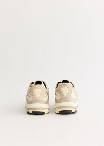 Wave Rider 10 'Summer Sand' Suede Sneakers