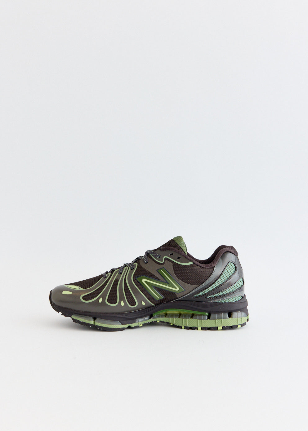 1890 'Faded Black' Sneakers