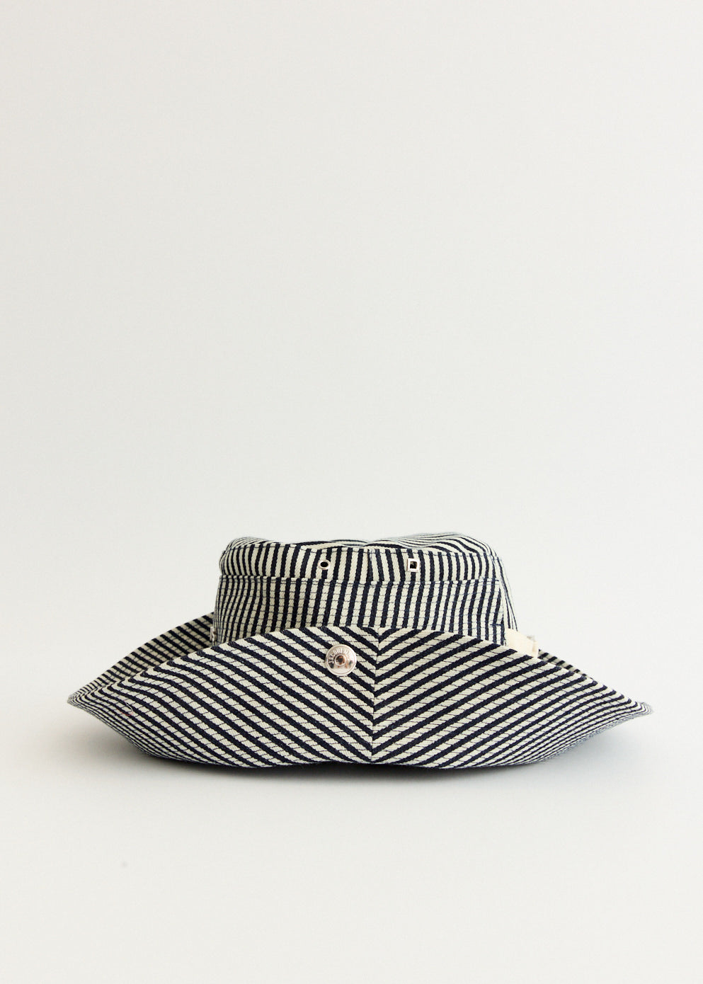 The De-Nîmes Bucket Hat