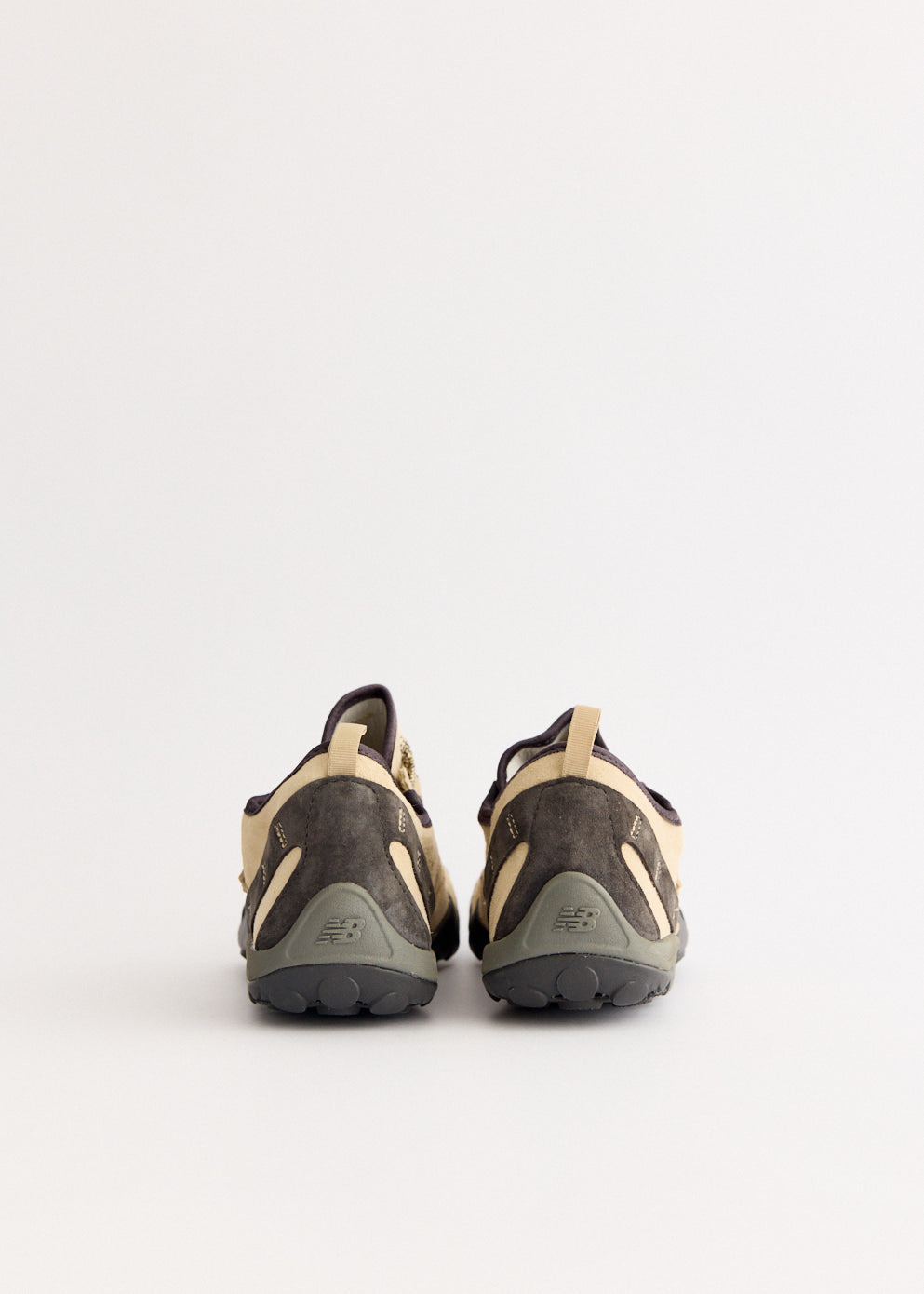 MT10O 'Incense' Sneakers