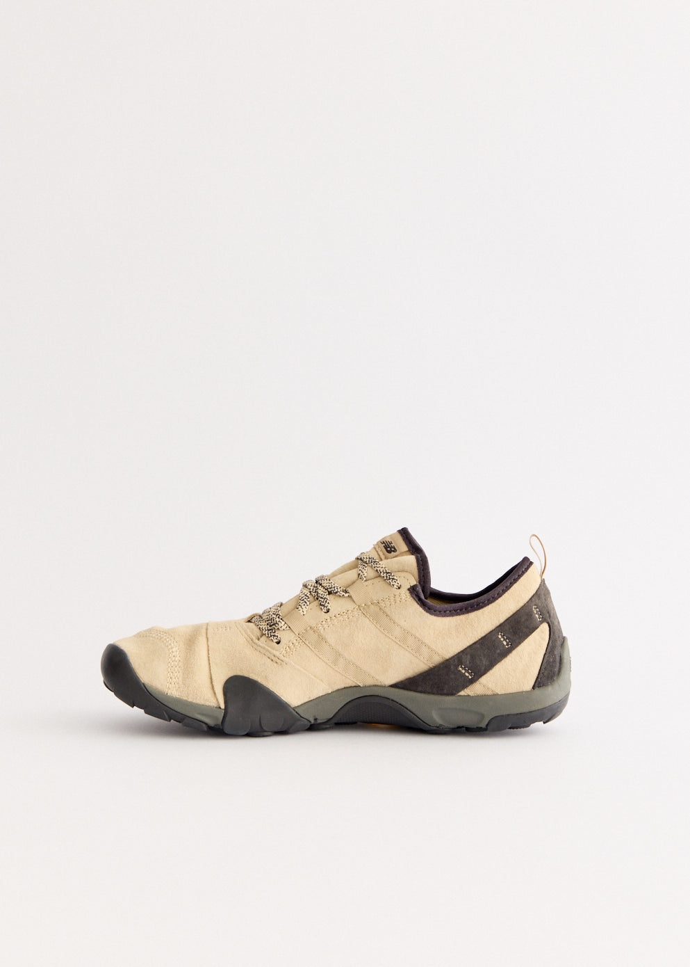 MT10O 'Incense' Sneakers