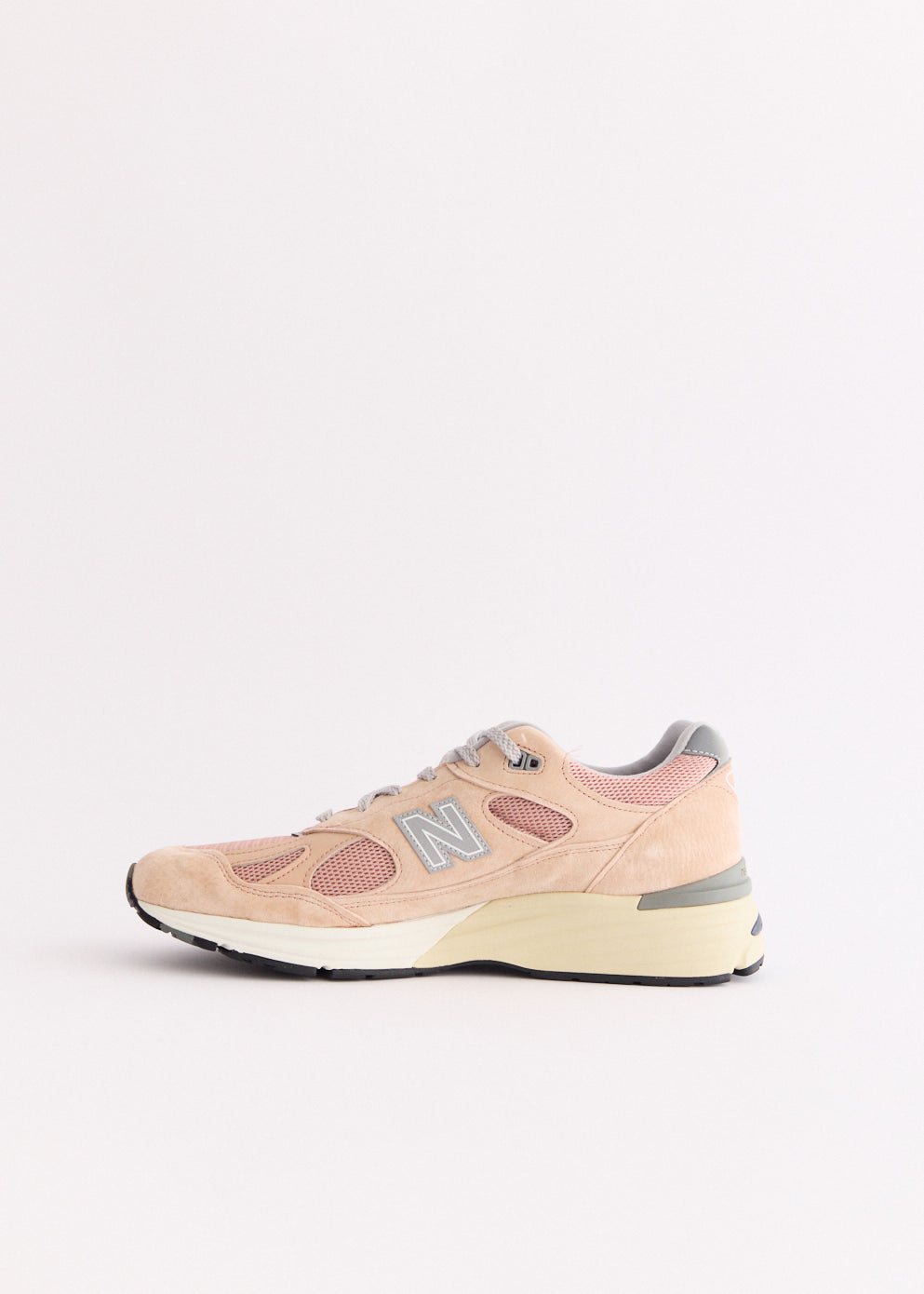MADE in UK 991v2 'Mahogany Rose' Sneakers
