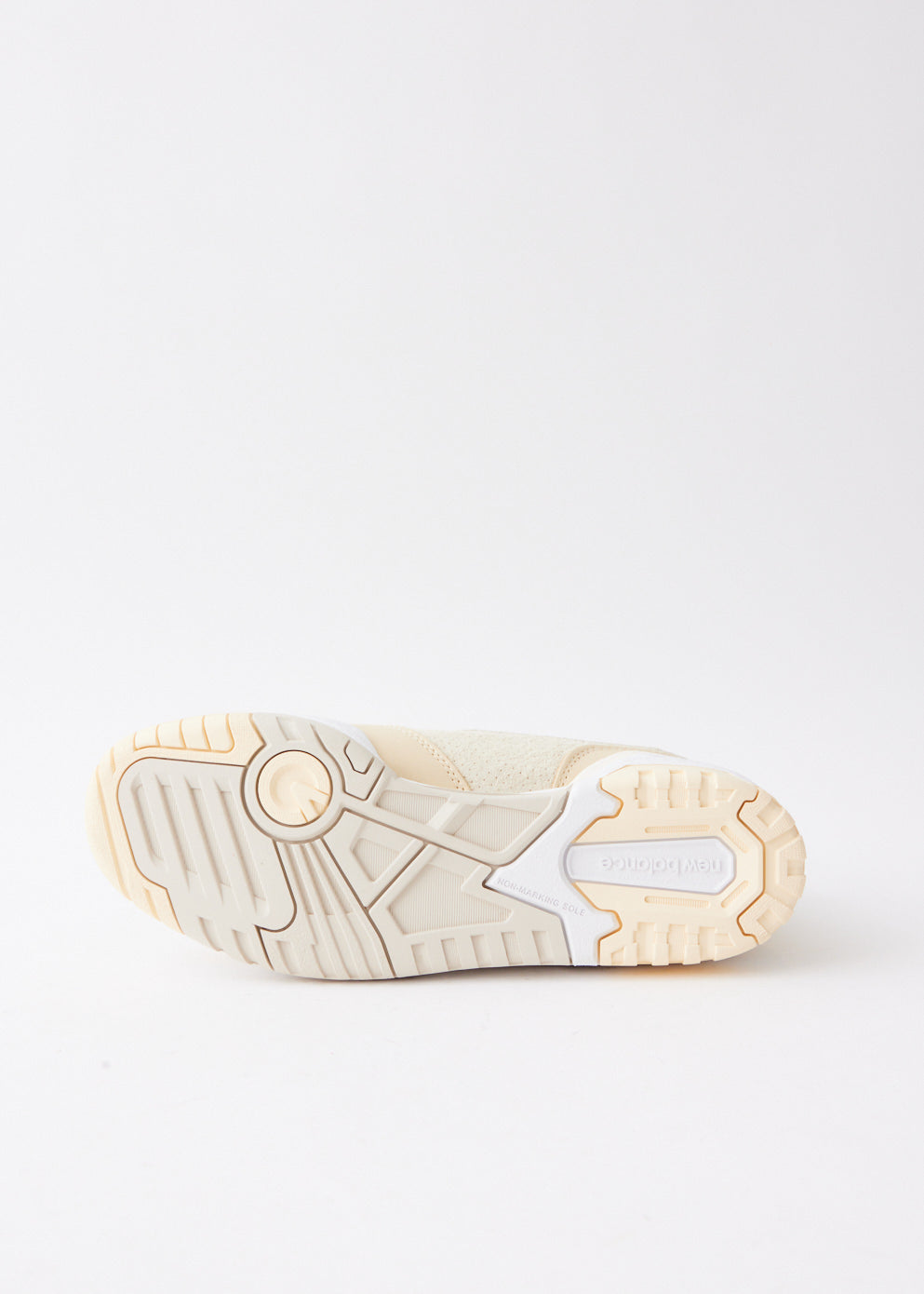 BB650 Sneakers