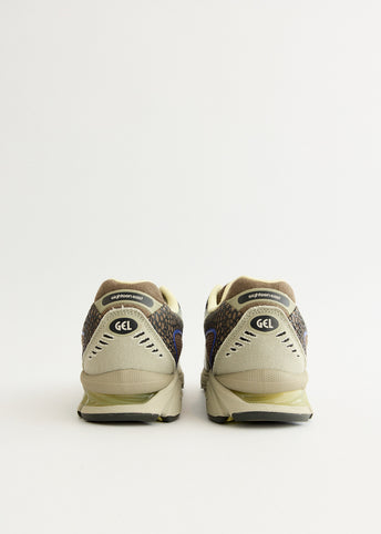 x 18 East Gel-Nimbus 10.1 'Canteen Abbey Stone' Sneakers