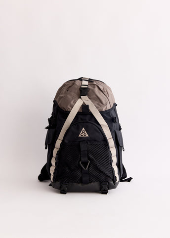 Nike ACG "DAYMAX" Backpack