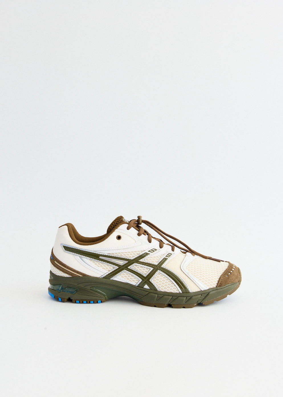 x Temptation Vacation GEL-DS TRAINER 14 'Cream' Sneakers