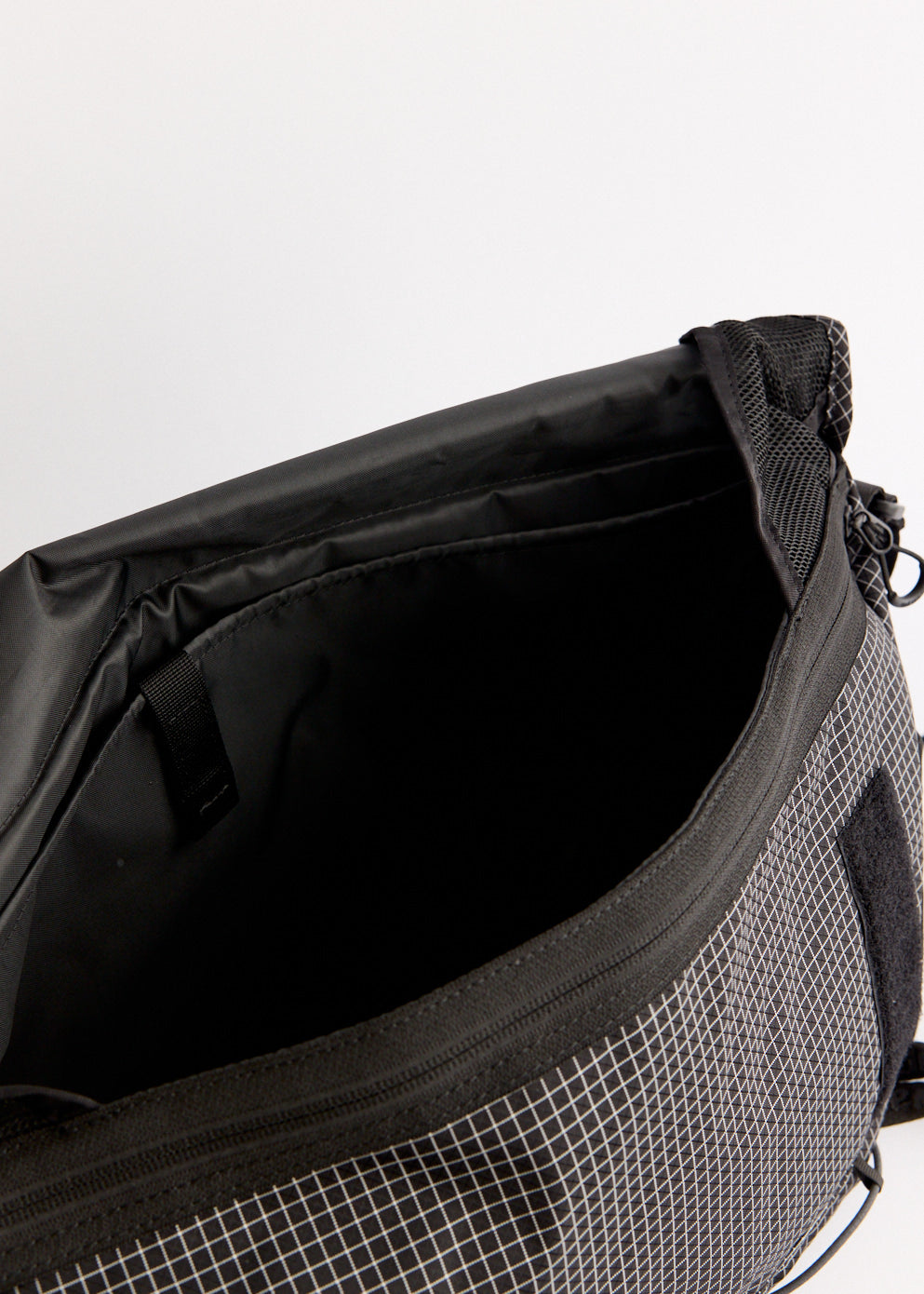 Ocean Rip Messenger Bag