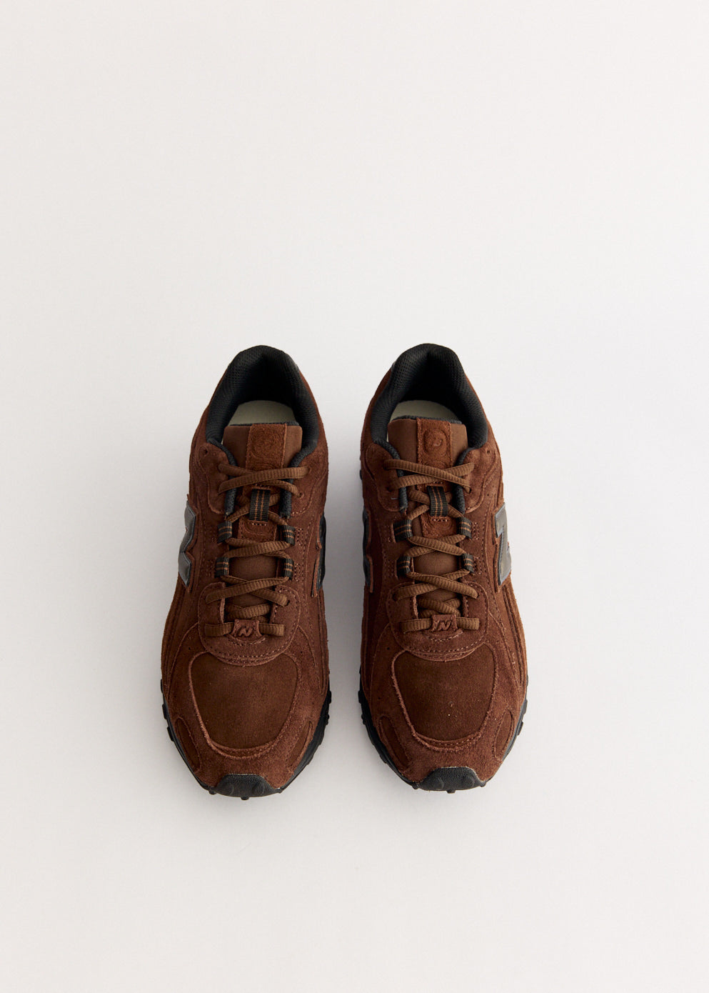 204L 'Pumpernickel' Sneakers