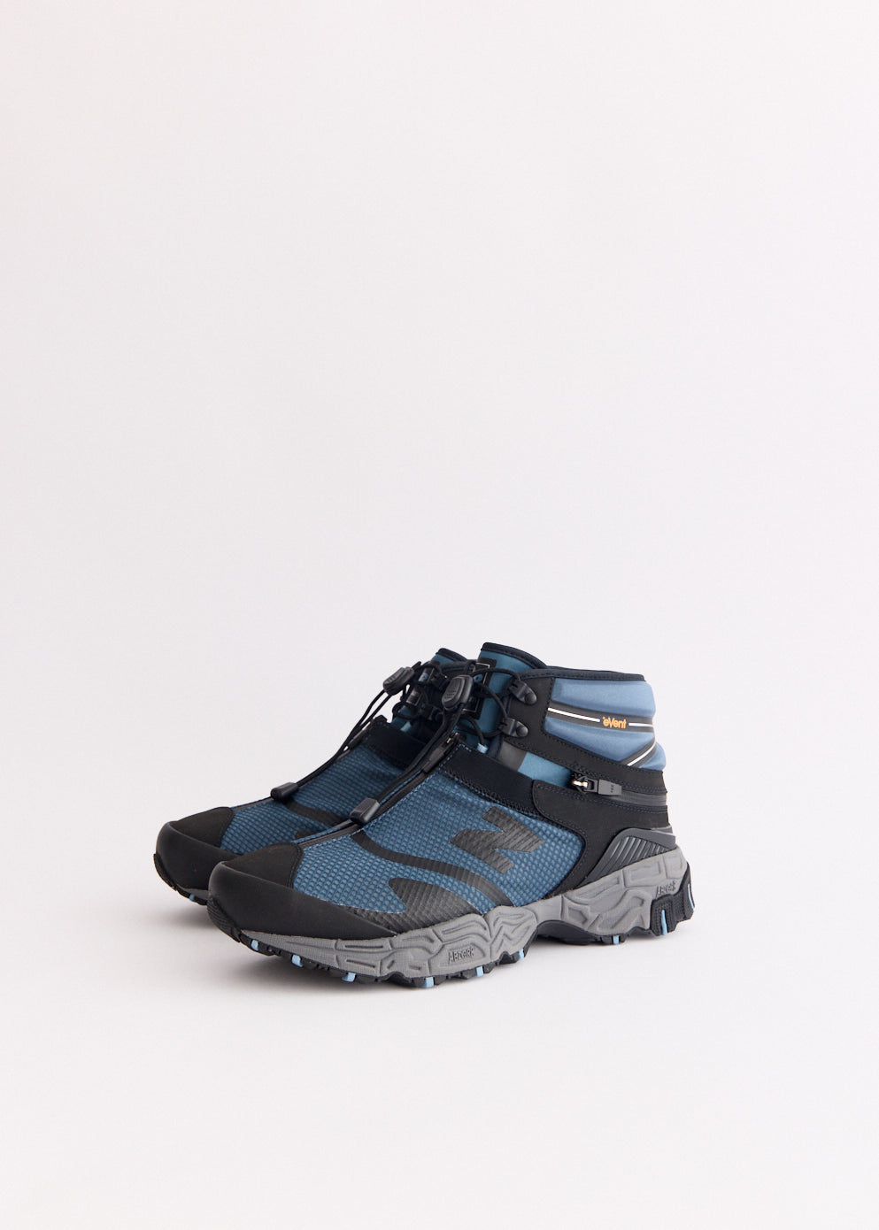 TDS Niobium C1 'Blue Black' Sneakers
