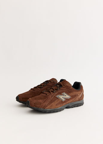 204L 'Pumpernickel' Sneakers