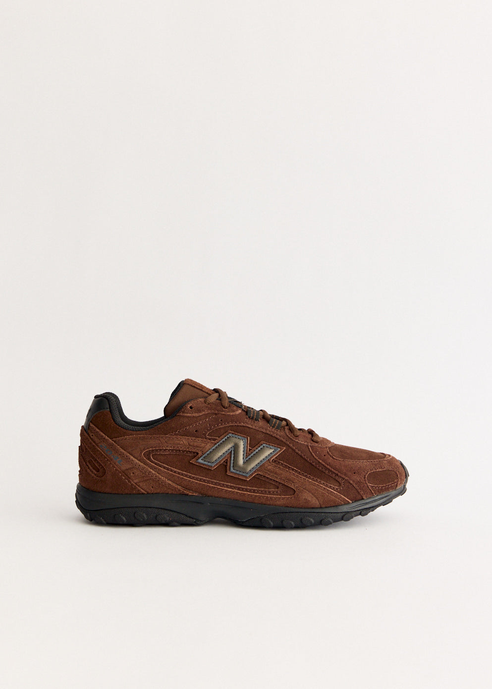 204L 'Pumpernickel' Sneakers