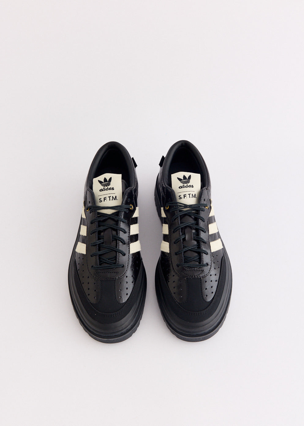 x Song for the Mute Freizeit 'Core Black' Sneakers