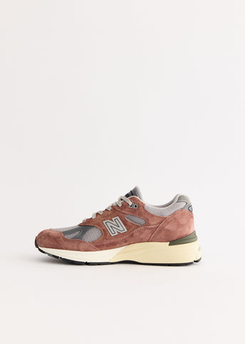 MADE in UK 991v2 'Rose Taupe' Sneakers