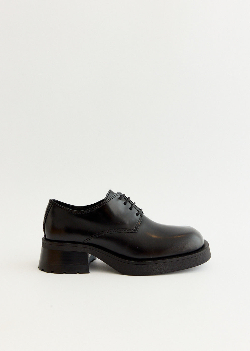 Althea Brogues
