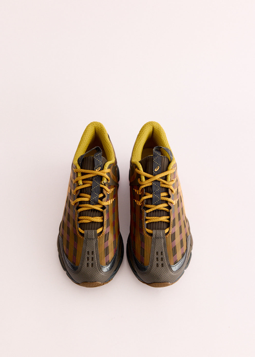 US8-S GEL-SJ33 'Black Coffee' Sneakers