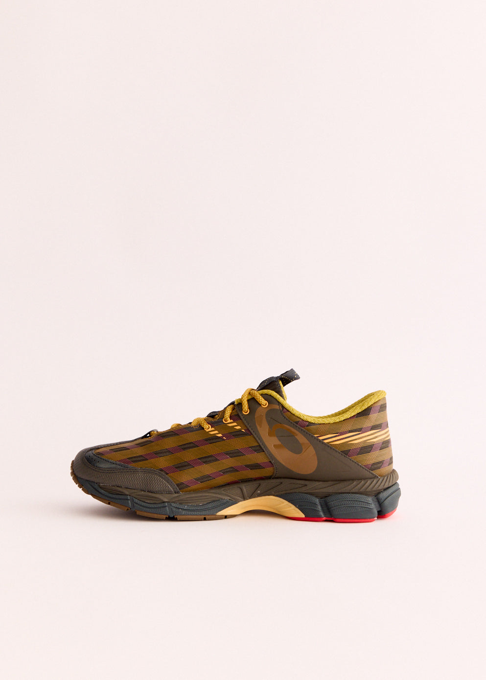 US8-S GEL-SJ33 'Black Coffee' Sneakers