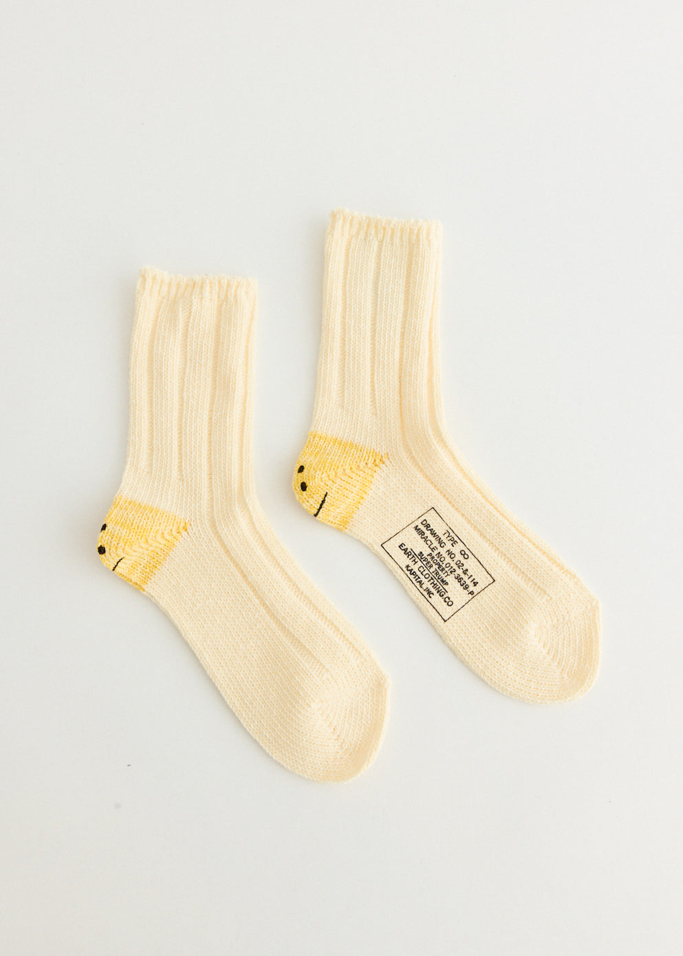 56 Yarns MA-1 RAINBOWY HAPPY HEEL Socks