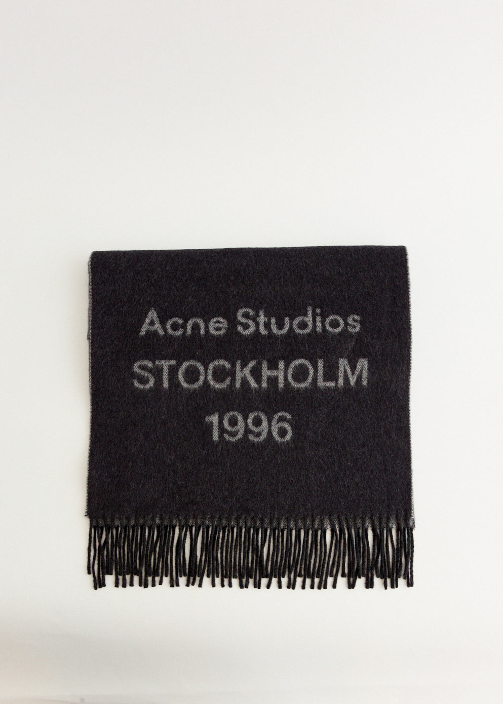 Logo Scarf