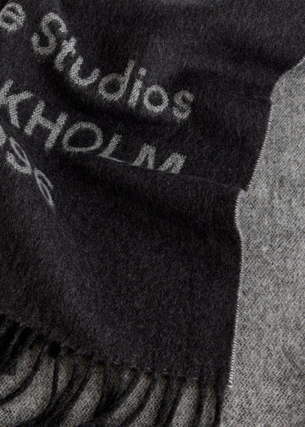 Logo Scarf