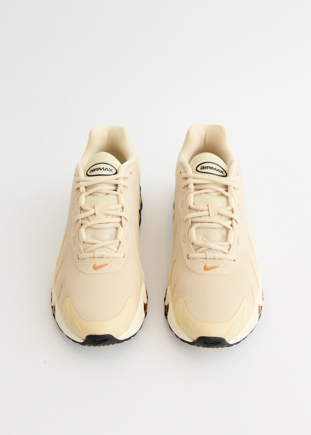 Air Max Dn8 'Light Khaki' Sneakers