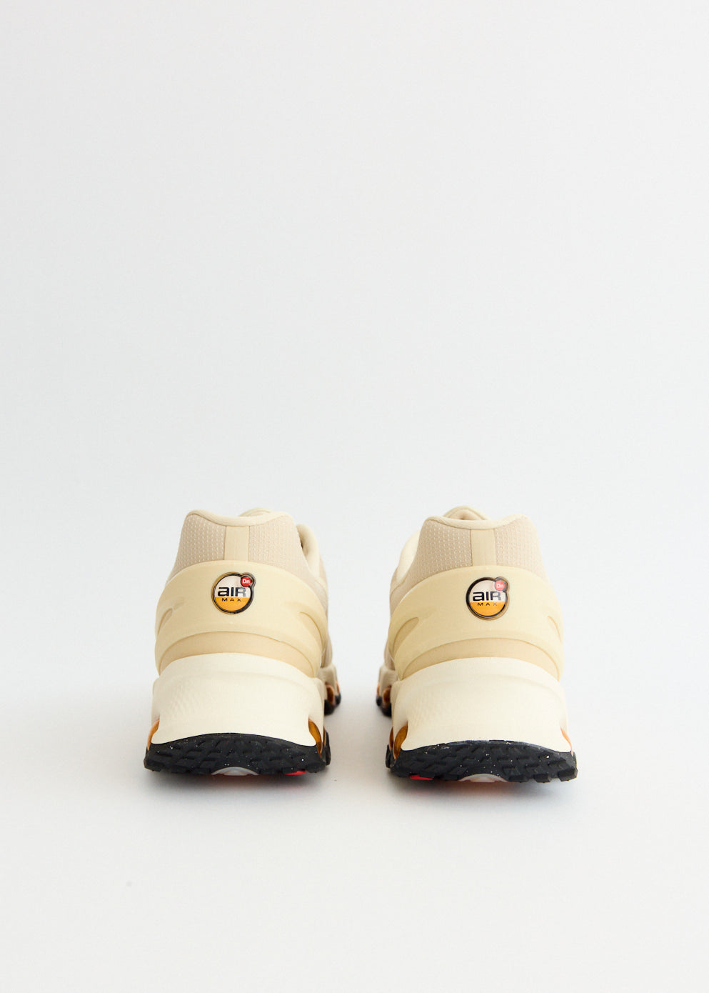 Air Max Dn8 'Light Khaki' Sneakers