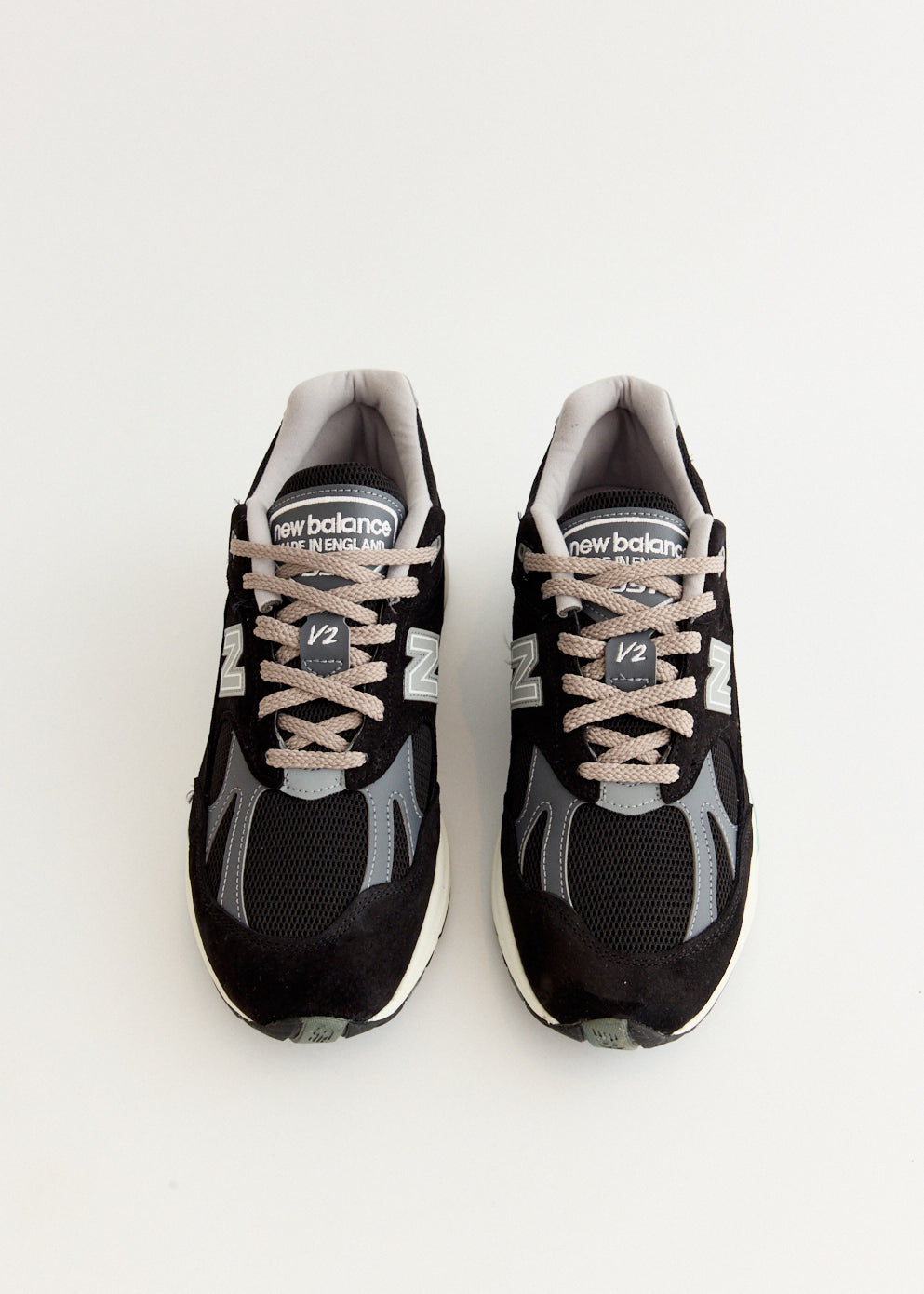 MADE in UK 991v2 'Black' Sneakers