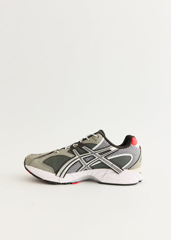 x Invincible Gel-Nimbus 10.1 'Seal Grey' Sneakers