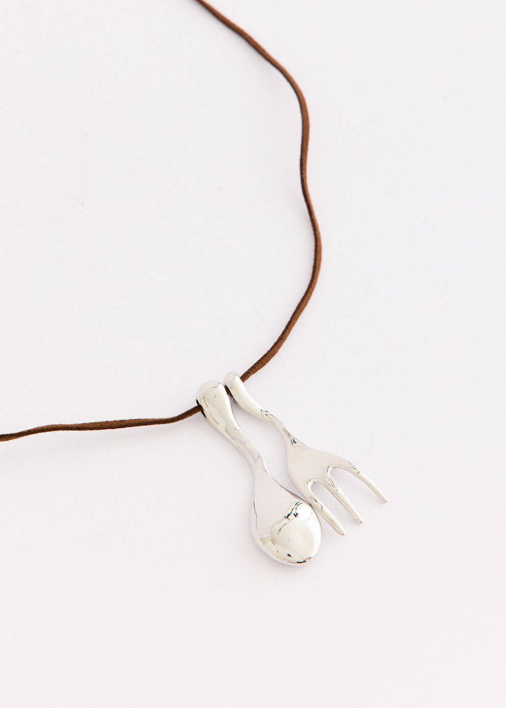 Dine Pendant Necklace